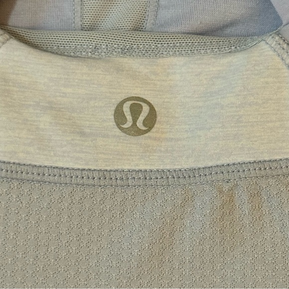 Lululemon Push Your Limits Tank
Heathered Lavender Dusk / Lavender Dusk - Picture 5 of 8